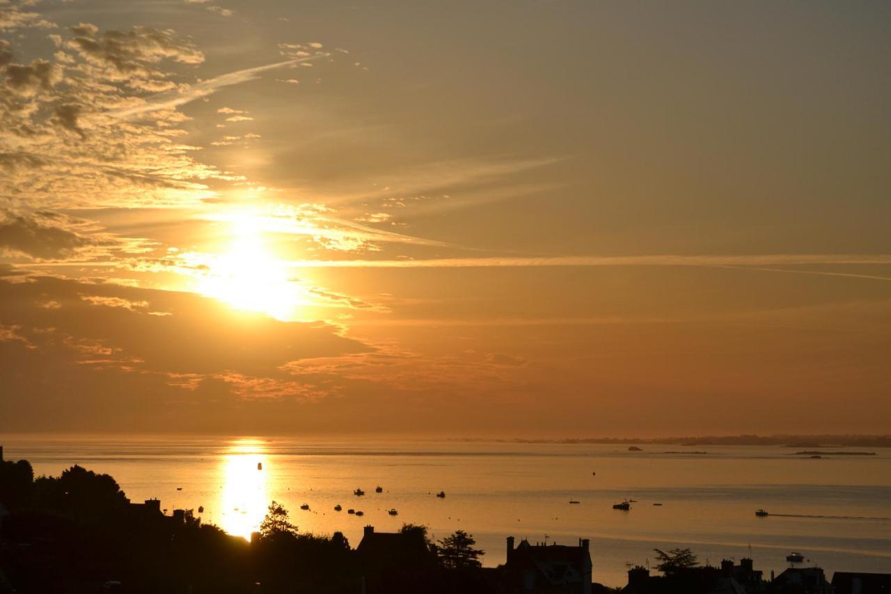 Ma Ripoz B&B - Suite Vue Mer Perros-Guirec Buitenkant foto